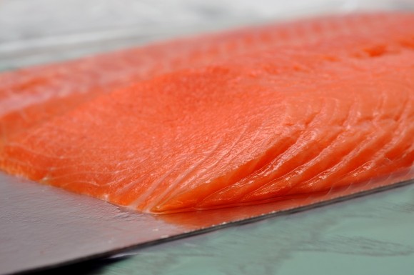 salmon sashimi kaalulangus